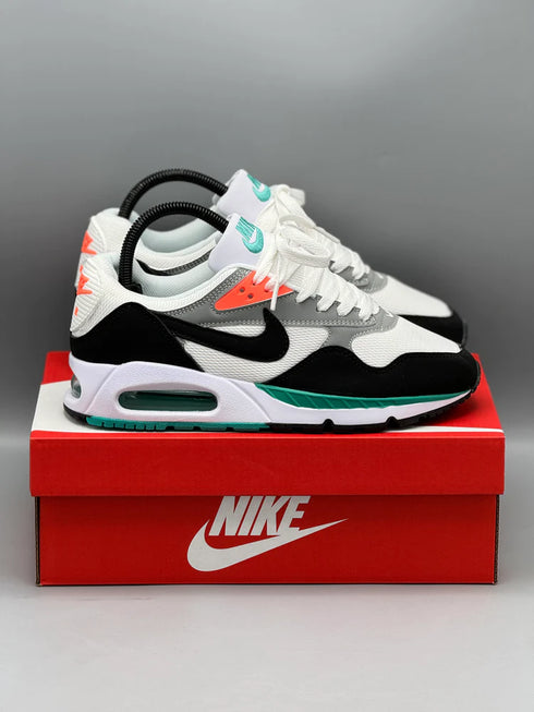 NIKE AIR MAX CORRELATE