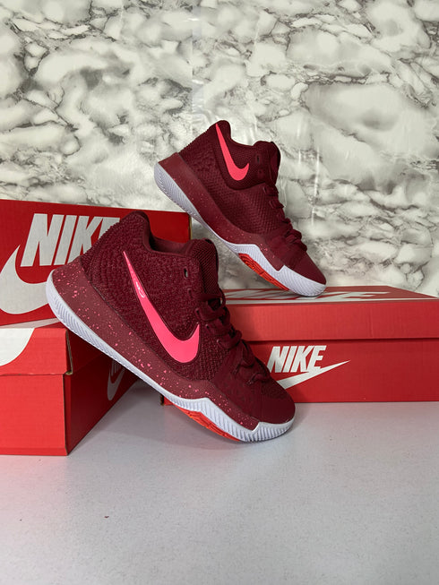 NIKE KYRIE 3 "Hot punch"