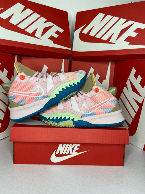 Nike Kyrie 7 "1 World 1 People"