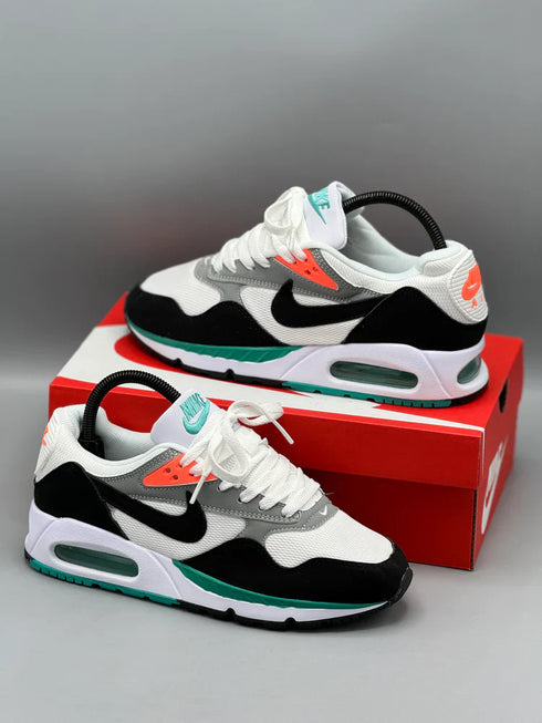 NIKE AIR MAX CORRELATE