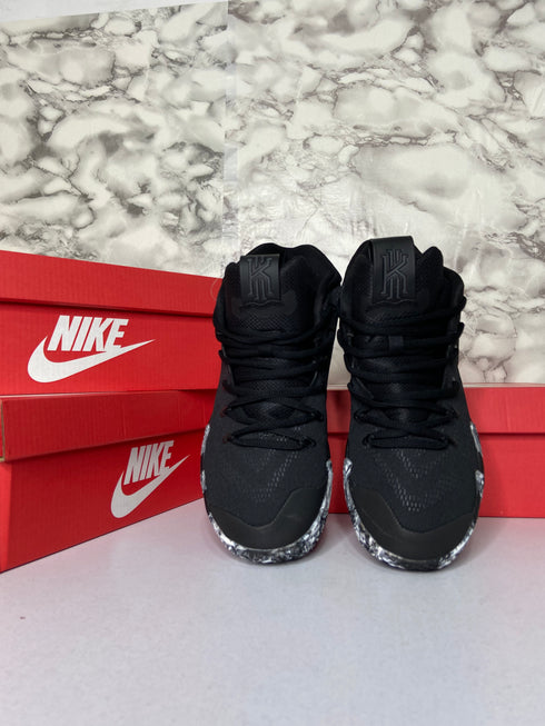 Nike Kyrie 4 “Blackout”