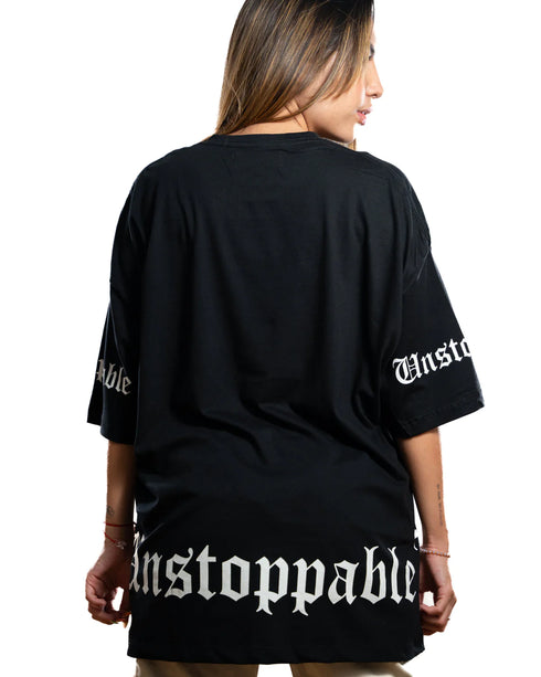 OVERSIZE NEGRA UNSTOPPABLE