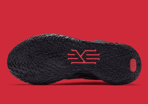 NIKE KYRIE 7 "BRED"