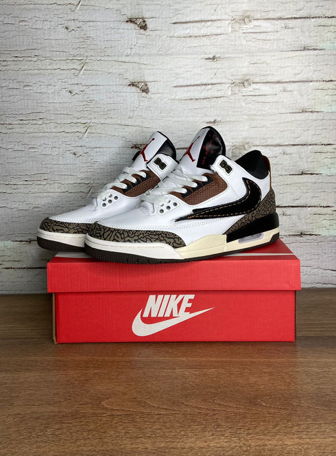 AIR JORDAN RETRO 3 X TRAVIS SCOTT