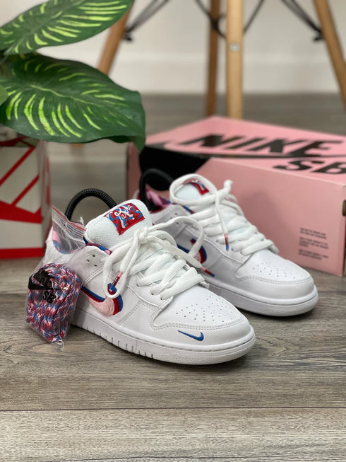 Nike dunk sb x parra