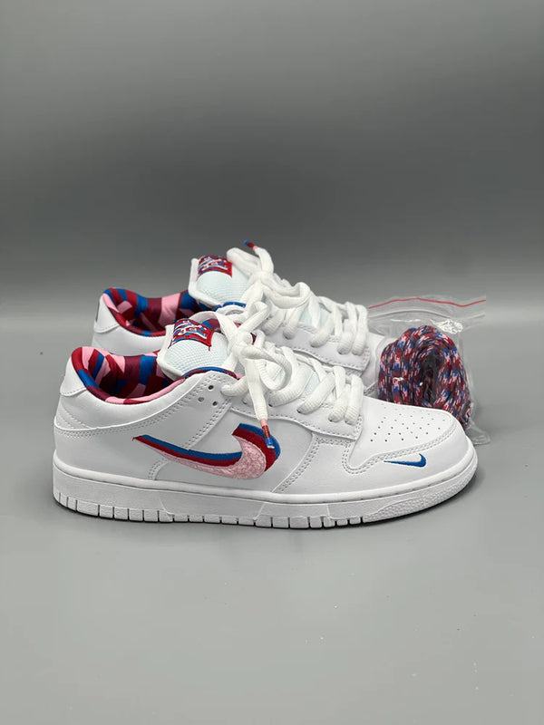 Nike dunk sb x parra