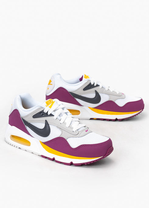 NIKE AIR MAX CORRELATE
